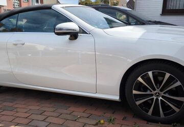 Mercedes-Benz E 200 67.000 km 35.000 &euro; Kiel 24145