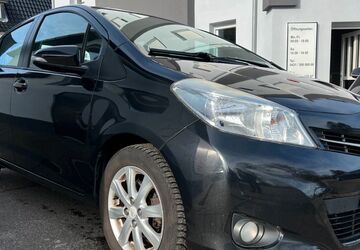 Toyota Yaris 128.000 km 7.999 &euro; Kronshagen 24119
