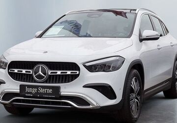 Mercedes-Benz GLA 200 17.413 km 34.920 &euro; Neumünster 24539