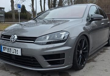 VW Golf 104.000 km 26.900 &euro; Osterrönfeld 24783