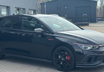 VW Golf 47.647 km 29.980 &euro; Neumünster 24537