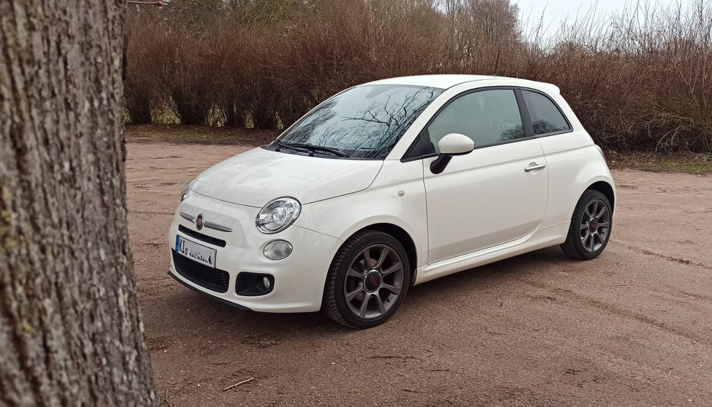 Fiat 500 142.000 km 6.999 &euro; Felde 24242