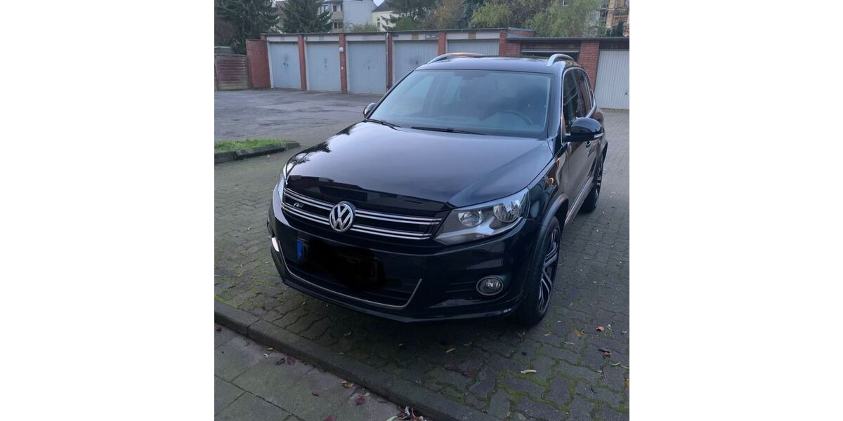 VW Tiguan 184.000 km 12.400 &euro; Neumünster 24536
