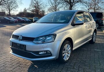 VW Polo 96.800 km 8.990 &euro; Bornhoeved 24619