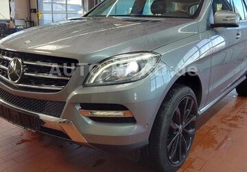 Mercedes-Benz ML 350 240.000 km 16.990 &euro; Neumünster 24534