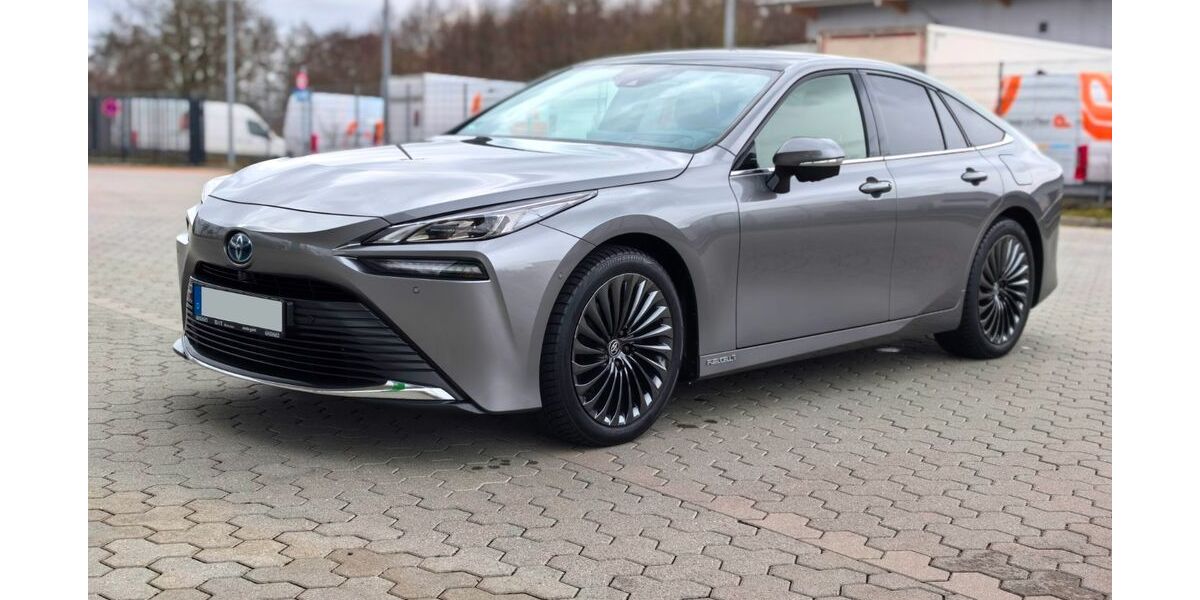 Toyota Mirai 73.000 km 15.950 &euro; Neumünster 24539
