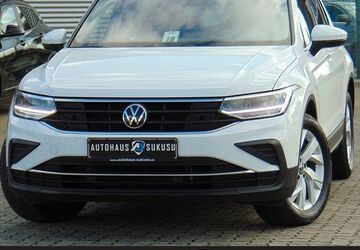 VW Tiguan 72.801 km 25.990 &euro; Neumünster 24537