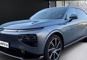 XPeng G9 9.999 km 64.900 &euro; Kiel 24109