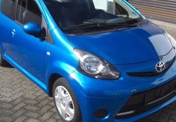 Toyota Aygo (X) 59.000 km 5.900 &euro; Neumünster 24536