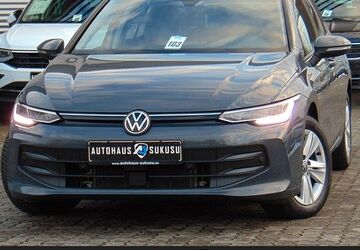 VW Golf 33.626 km 24.990 &euro; Neumünster 24537
