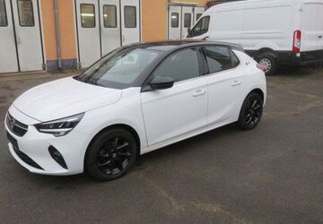 Opel Corsa 102.000 km 8.900 &euro; Kiel 24116