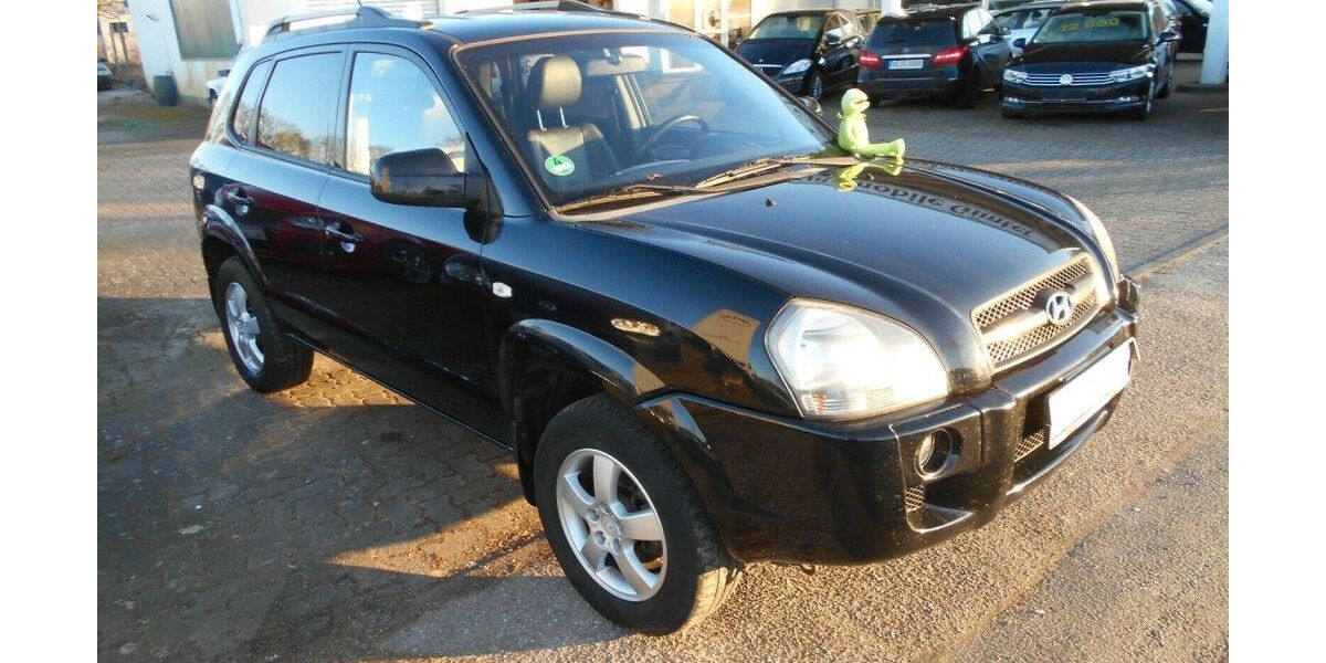 Hyundai TUCSON 224.000 km 4.250 &euro; Neumünster 24539