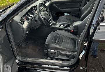 VW Passat Variant 197.600 km 11.300 &euro; Neumunster 24534