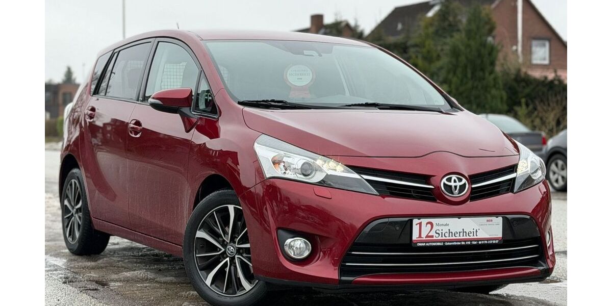Toyota Verso 114.000 km 13.499 &euro; Kiel OT Suchsdorf 24107
