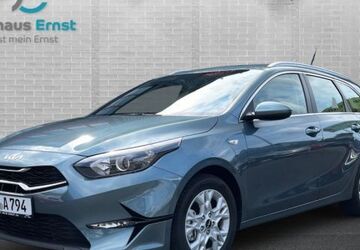 Kia ceed Sportswagon 10.000 km 21.990 &euro; Kiel 24107