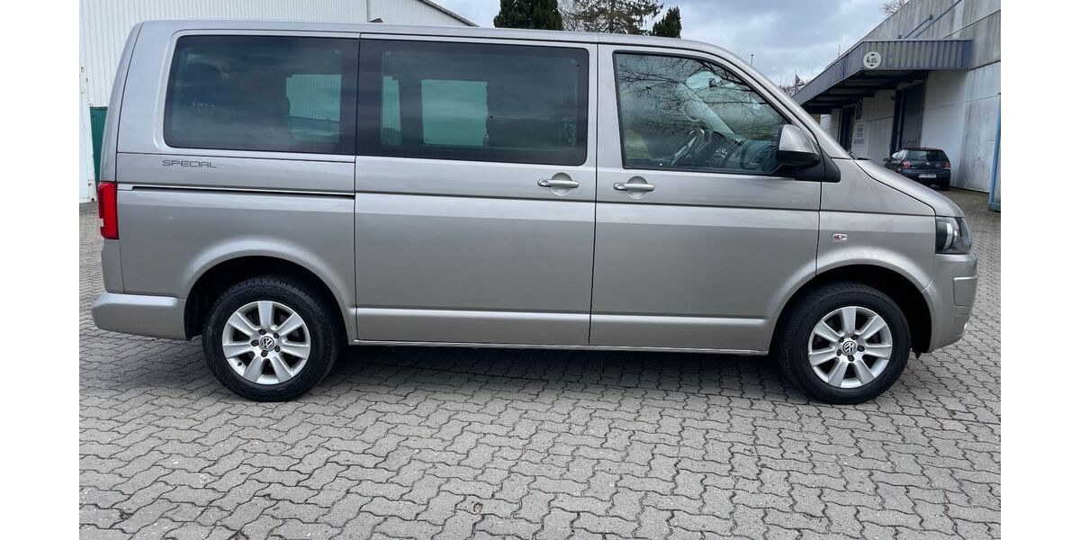 VW T5 Transporter 337.000 km 10.999 &euro; Kiel 24113