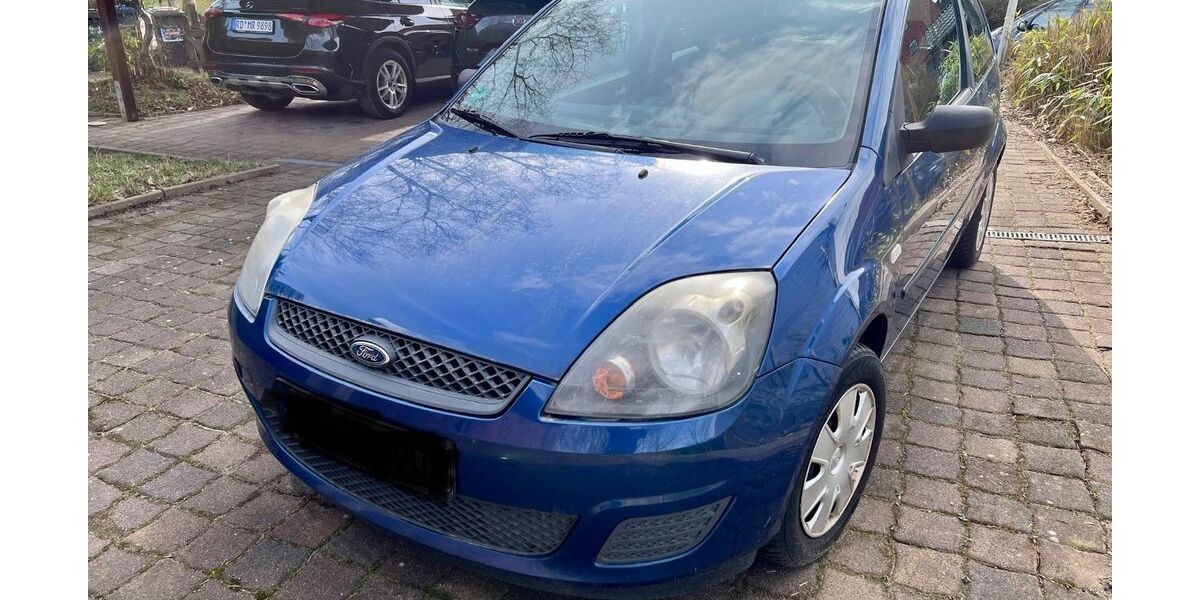 Ford Fiesta 123.700 km 1.750 &euro; Kiel 24145