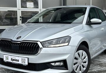 Skoda Fabia 33.137 km 14.990 &euro; Nortorf 24589