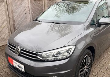 VW Touran 158.000 km 16.900 &euro; Neumünster 24536