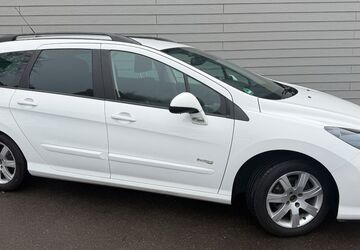 Peugeot 308 210.833 km 4.950 &euro; Neumünster 24536