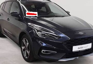 Ford Focus 135.592 km 17.799 &euro; Kiel 24149