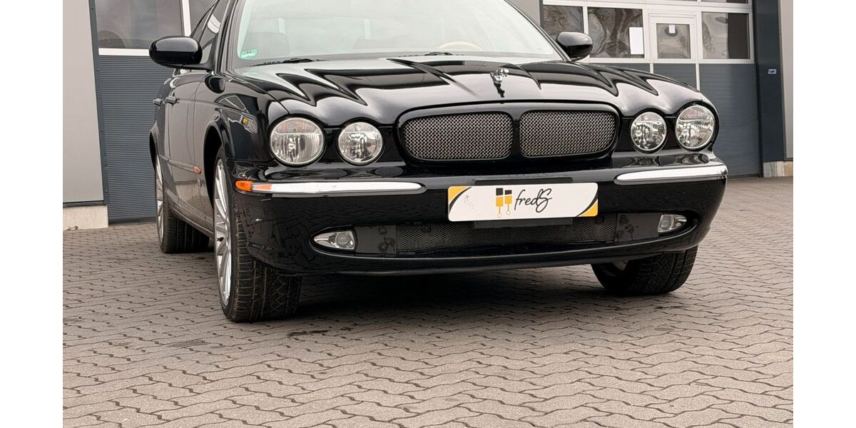 Jaguar XJ 136.500 km 13.750 &euro; Osdorf 24251