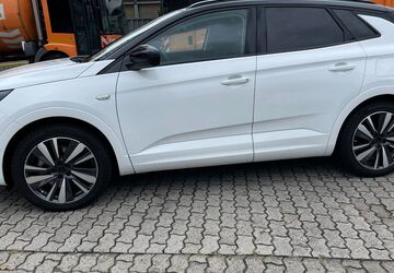 Opel Andere 8.000 km 25.000 &euro; Kiel 24113