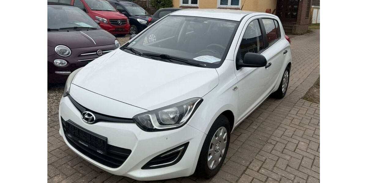 Hyundai i20 166.850 km 3.499 &euro; Ascheberg 24326