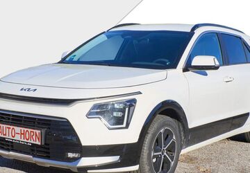 Kia Niro 3.000 km 30.890 &euro; Kiel 24146