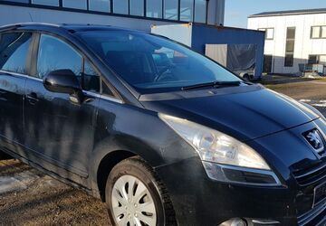 Peugeot 5008 140.000 km 4.500 &euro; Gettorf 24214