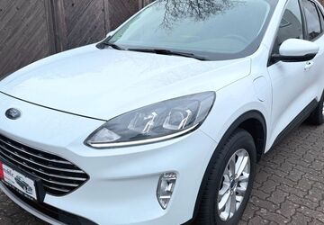 Ford Kuga 69.000 km 20.800 &euro; Neumünster 24536