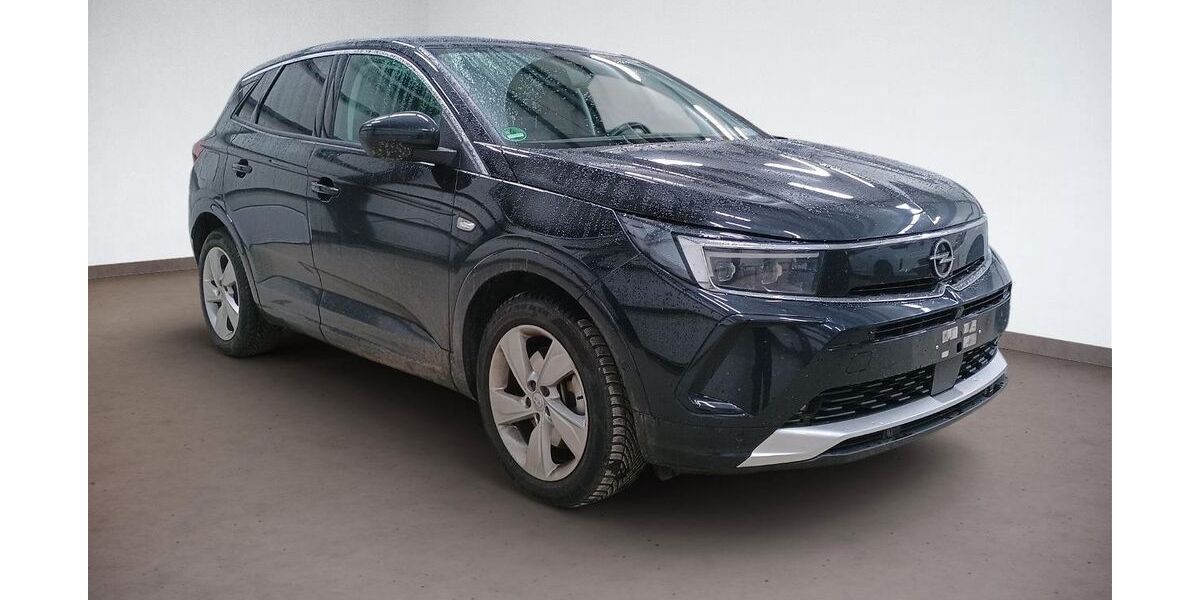 Opel Grandland (X) 32.730 km 24.980 &euro; Kiel 24107