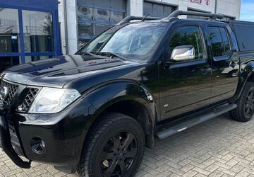 Nissan Navara 318.000 km 7.800 &euro; Kiel 24145