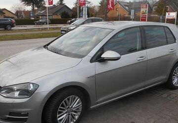 VW Golf 94.000 km 9.650 &euro; Neumünster 24539