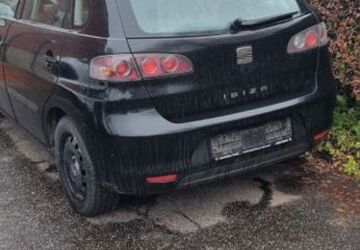 Seat Ibiza 131.000 km 1.499 &euro; Brügge 24582