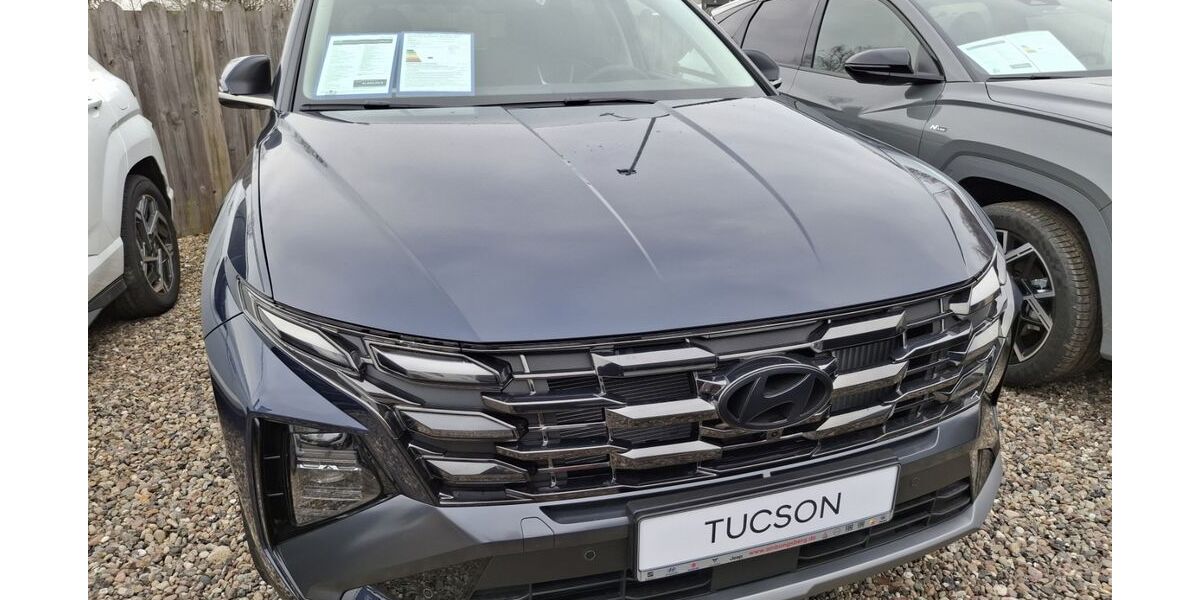 Hyundai TUCSON 2.747 km 37.990 &euro; Schwentinental 24223