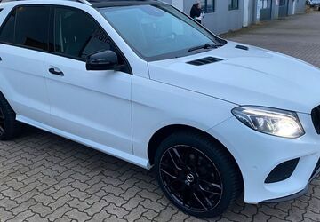 Mercedes-Benz GLE 250 230.458 km 25.000 &euro; Kiel 24145