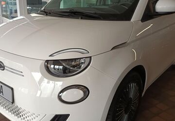 Fiat 500e 49.000 km 16.980 &euro; Lütjenburg 24321