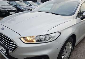 Ford Mondeo 171.000 km 7.999 &euro; Kiel 24145