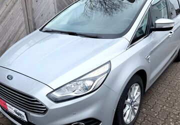 Ford S-Max 213.000 km 8.100 &euro; Neumünster 24536