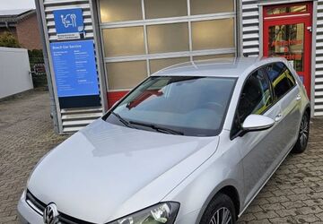 VW Golf 104.000 km 13.900 &euro; Wankendorf 24601