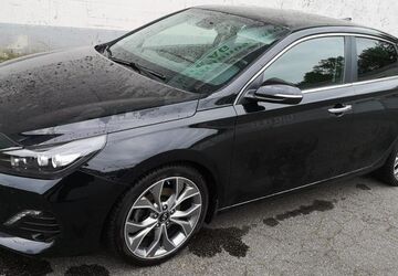 Hyundai i30 95.000 km 12.999 &euro; Kiel 24147