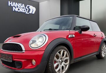Mini John Cooper Works 84.441 km 10.555 &euro; Kiel 24118