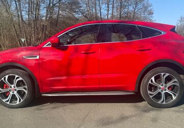 Jaguar E-Pace 60.300 km 22.100 &euro; Neumünster 24539