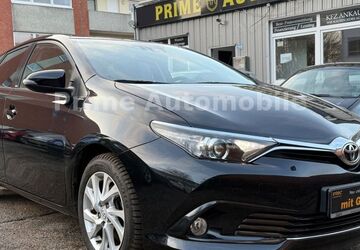 Toyota Auris 55.000 km 11.990 &euro; Kiel 24113