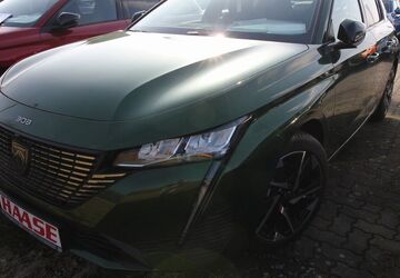 Peugeot 308 3.500 km 31.990 &euro; Neumünster 24539