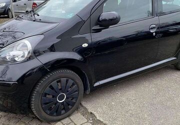 Toyota Aygo (X) 65.000 km 3.750 &euro; Neumünster 24534
