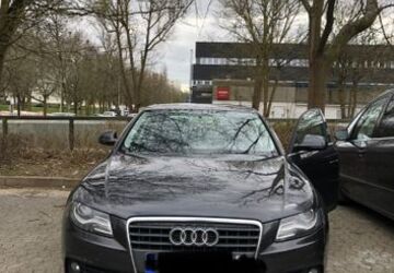 Audi A4 230.000 km 4.000 &euro; Kiel 24143