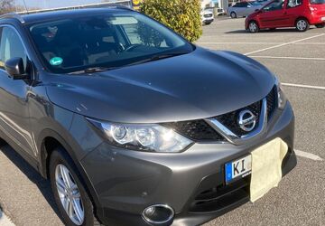 Nissan Qashqai 63.300 km 14.400 &euro; Kiel 24148