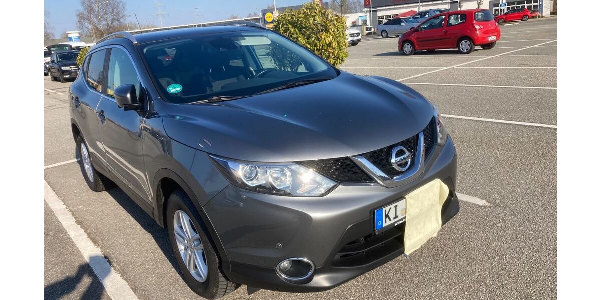 Nissan Qashqai 63.300 km 14.400 &euro; Kiel 24148